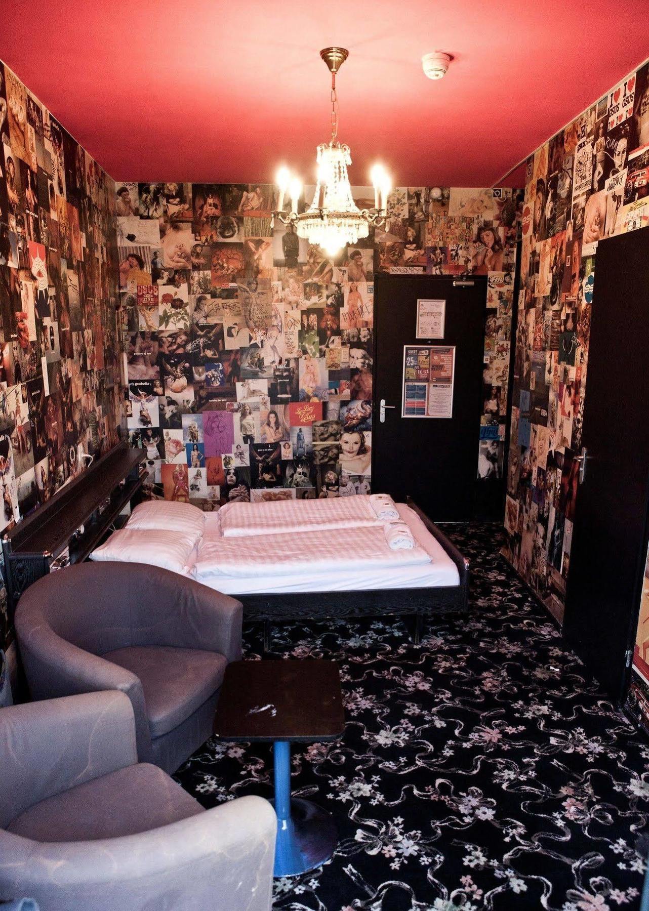 St Christophers Inn At The Winston อัมสเตอร์ดัม ภายนอก รูปภาพ